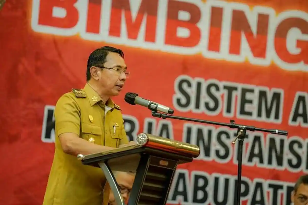 Bupati Sigi Buka BIMTEK SAKIP 2024: Dorong Akuntabilitas dan Budaya Kerja Berbasis Hasil