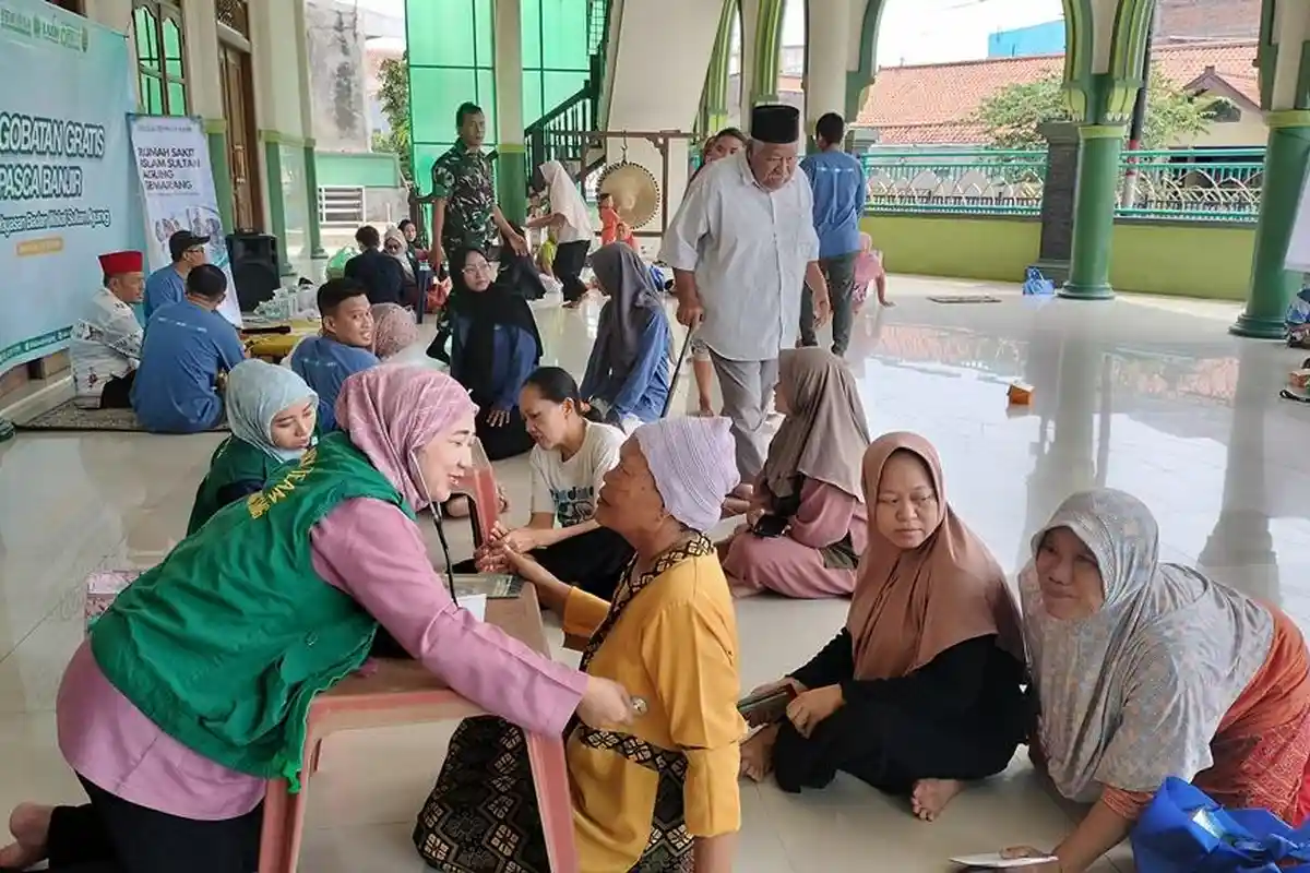 Solichah Bersyukur Ikut Pengobatan Gratis Pasca Banjir di Semarang, Mengeluh Badannya Sakit Semua