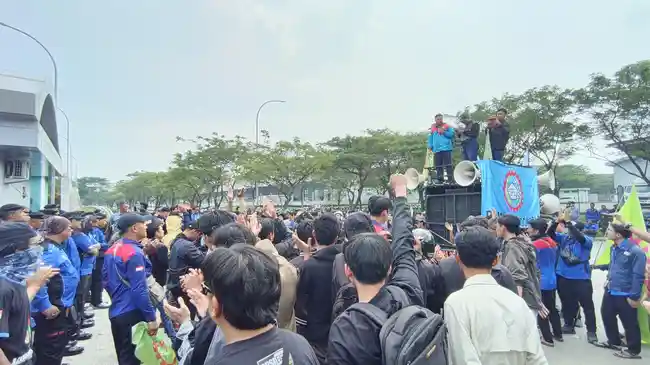 Presiden KSPSI Sebut 53 Buruh PT Daechang Batal di PHK, Bakal Dikawal dan Diberikan Perlindungan