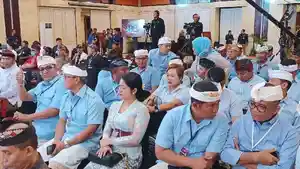 Paslon-Abdi-saat-debat-Pilwali-Denpasar-2024.jpg