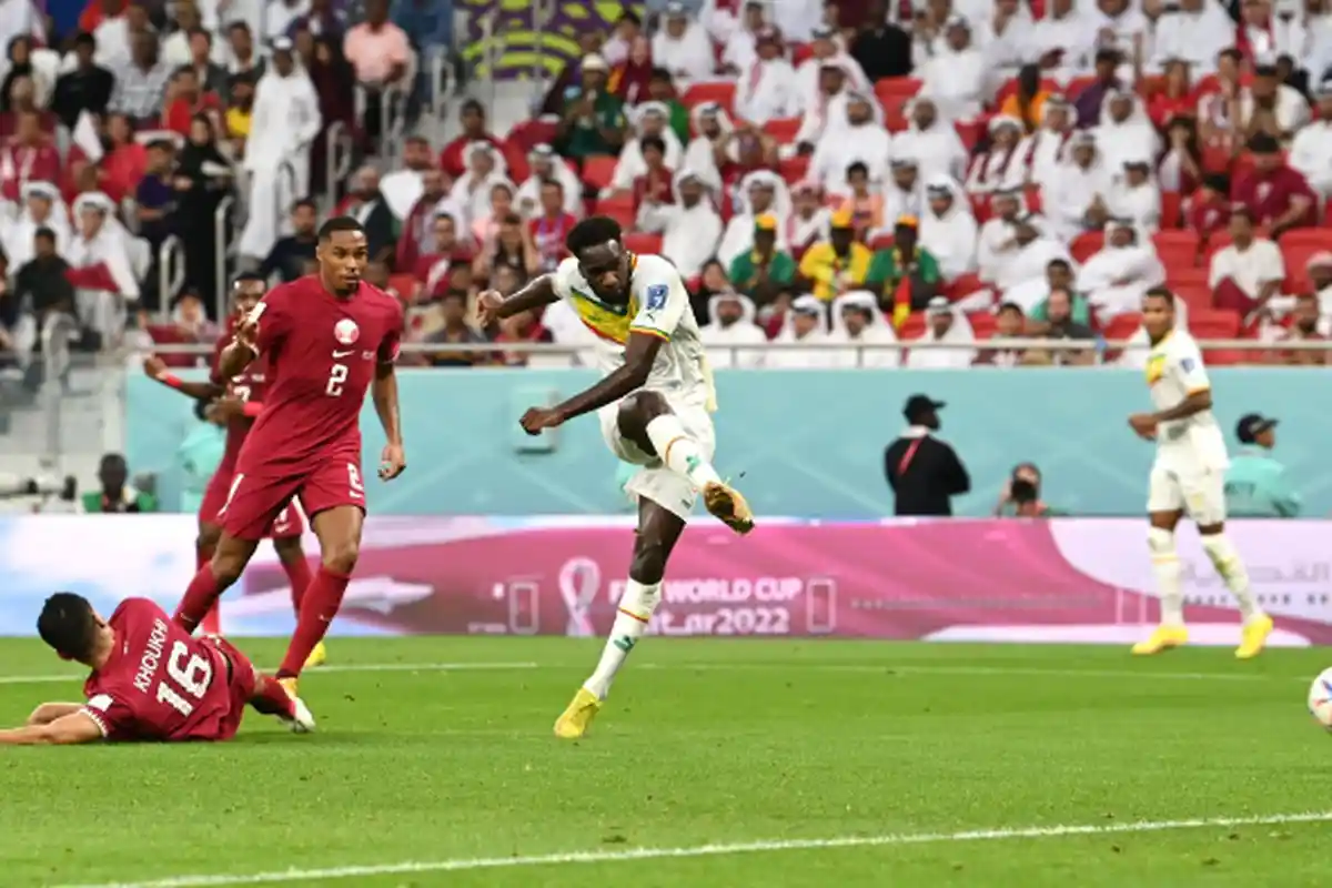 Qatar Eror Fatal, Gocekan Angin dan Sapuan Luput Pemainnya Buat Senegal Unggul 1-0 di Babak Pertama