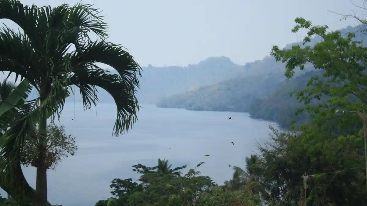 Danau Ranau di Sumsel, Pesona Kembaran Danau Toba di Sumatera Utara
