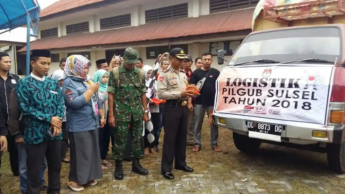 Setelah Kecamatan Terjauh, KPU Maros Distribusikan Logistik ke Daerah Ini