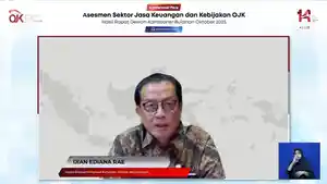 Dian-Ediana-Rae-pejabat-OJK.jpg