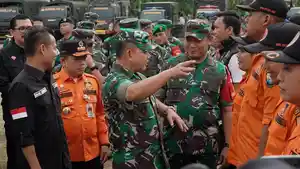 Jendral-TNI-Dudung-Abdruchman-mengakui-penanganan-kebakaran-hutan-dan-lahan.jpg