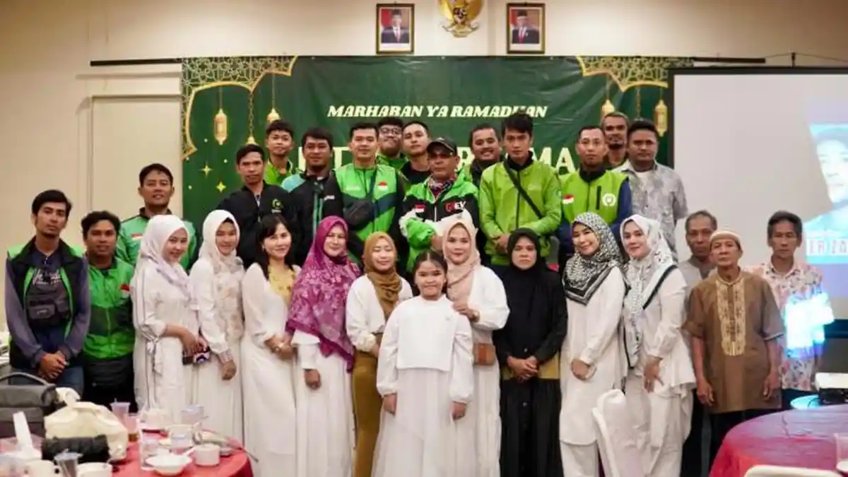 Komunitas Gerakan Jumat Berbagi Berkah Ramadan, Amalkan Kebaikan Untuk Berbagi Kepada Sesama  - 20240406_Komunitas_Gerakan_Jumat_Berbagi_Berkah_Ramadan_01.jpg