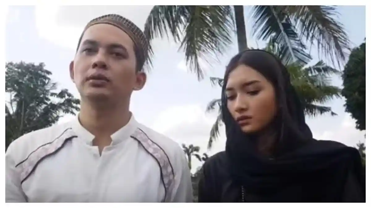 Pacar Kiki Farrel Hadiri Pemakaman Mama Dahlia, Sebut Pernah Ketemu dan Ngobrol Bareng