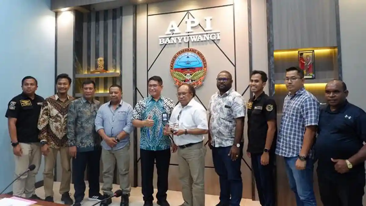 YPMAK Dorong Anak Amungme dan Komoro Tempuh Pendidikan di API Banyuwangi untuk Jadi Pilot