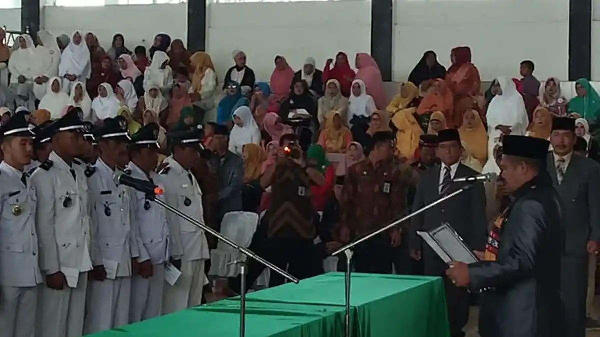 Bupati Bener Meriah Lantik 96 Reje Kampung