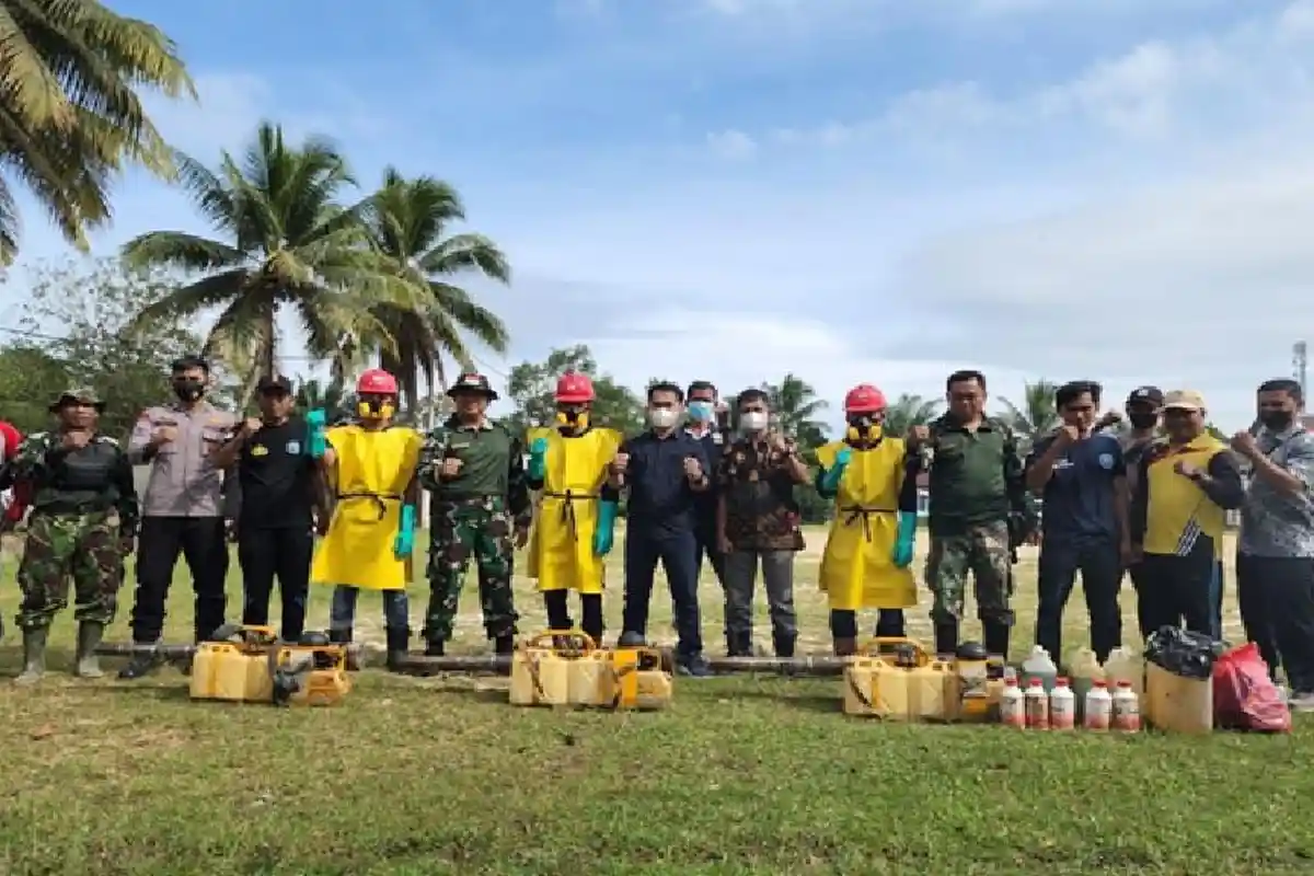 Tanggap Demam Berdarah, PT Waru Kaltim Plantation Lakukan Fogging di Desa Bangun Mulya