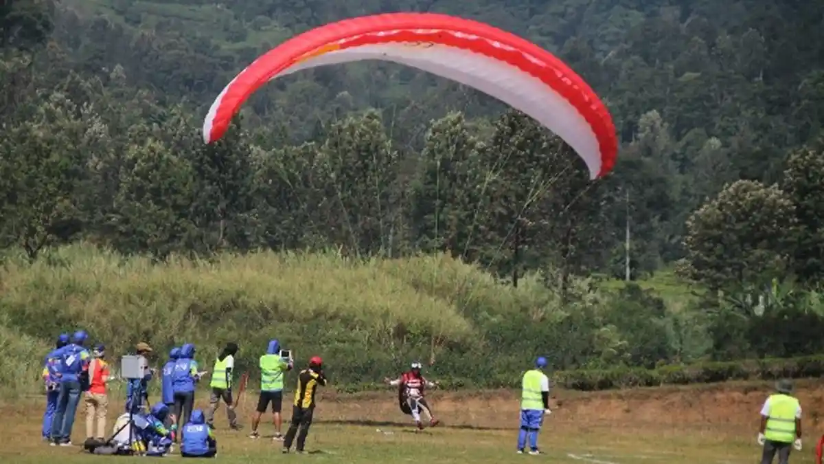 Atlet Paralayang Indonesia Raih Satu Emas dan Satu Perak, Pelatih Ingin Lebih