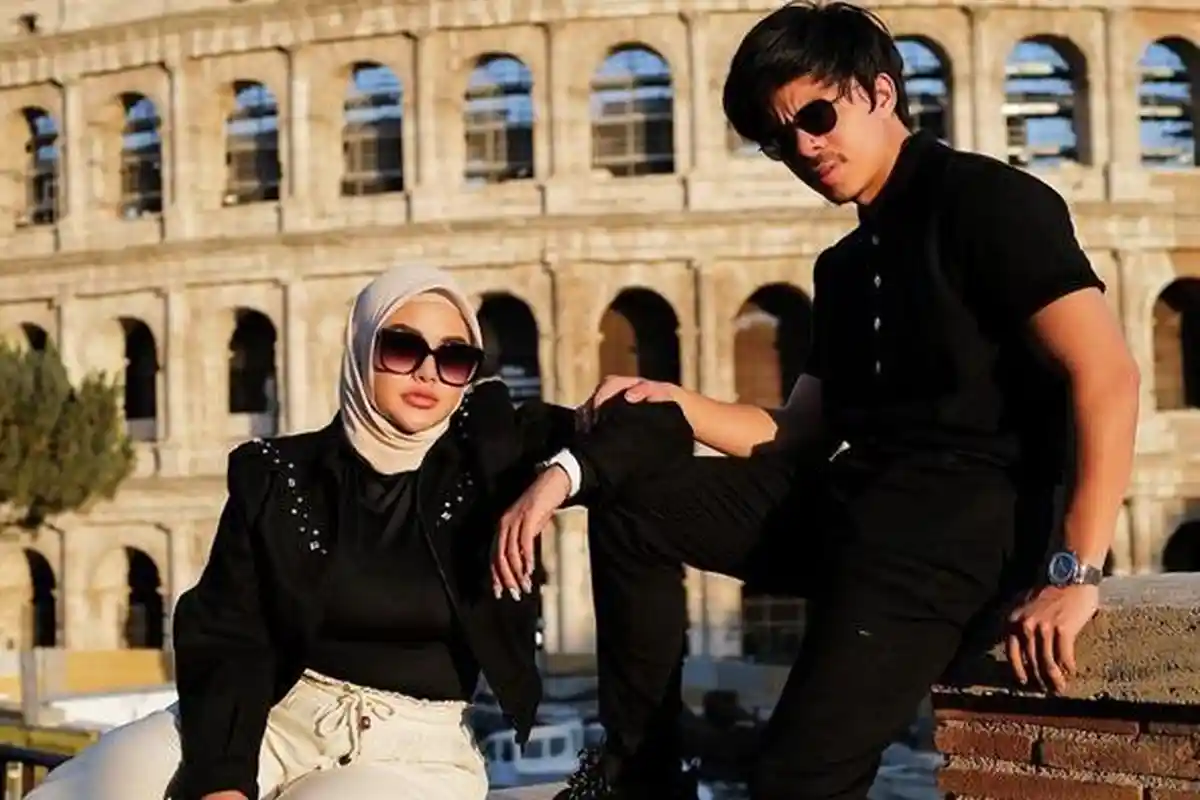 Aurel Hermansyah Perdana Live Streaming di Shopee Live, Langsung Banjir Lebih Dari 3.000 Pesanan!