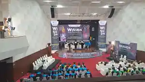 Wisuda-MMTC-Rabu-972025.jpg