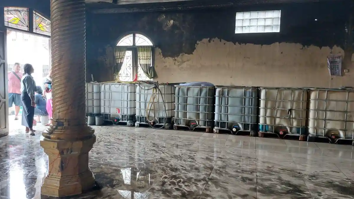 Kantor Ekspedisi di Samarinda Terbakar, Ada Banyak Tandon Isi BBM Solar