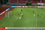 Proses-gol-bunuh-diri-Erwin-Gutawa-pada-laga-Hai-Phong-FC.jpg