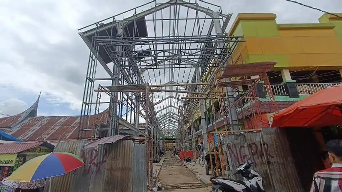 Pembangunan Pasar Raya Solok Rampung Akhir Tahun Ini, Telan Anggaran Rp ...