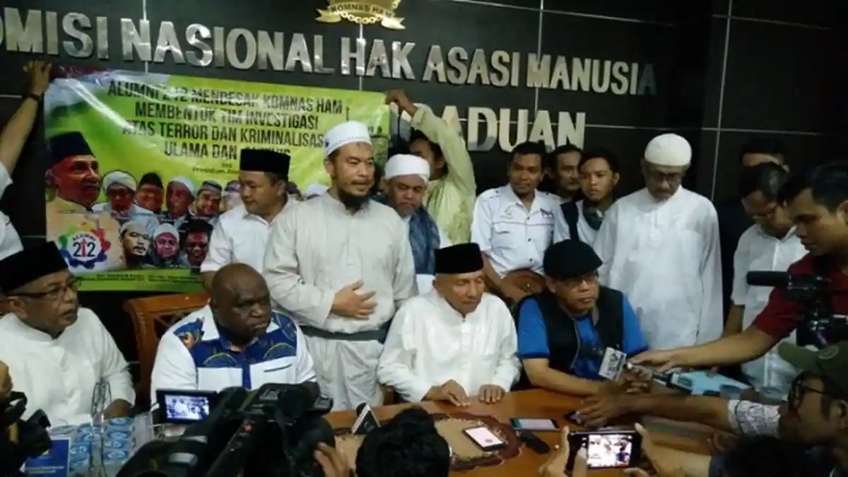 Presidium Alumni 212 Siap Saweran Untuk Ongkos Komnas HAM ke Arab Bertemu Rizieq