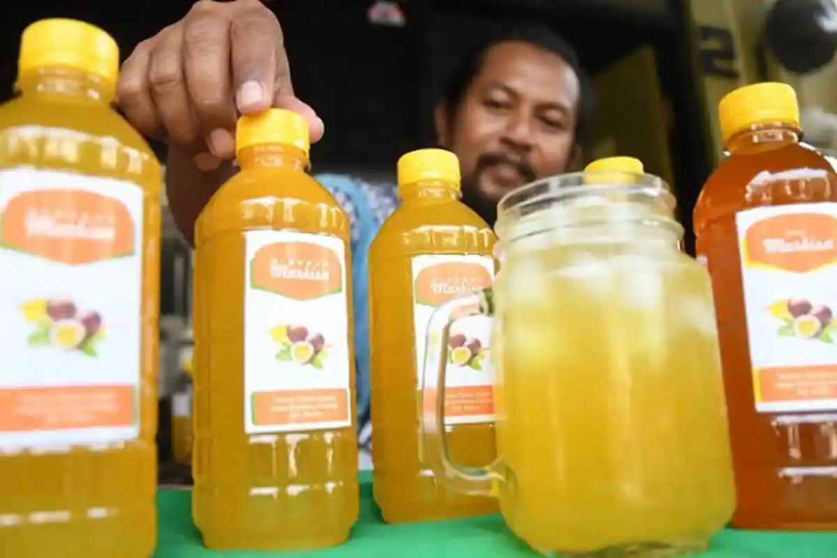 Segarnya Sirup dan Minuman Olahan Markisa dari RT 8 RW 9 Kembang Kuning I