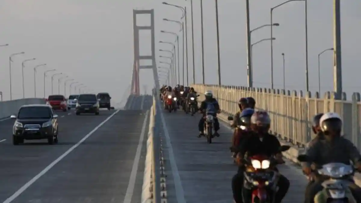 Muncul Opsi Pemerintah Wacanakan Jembatan Suramadu Jadi Jalan Non-Tol