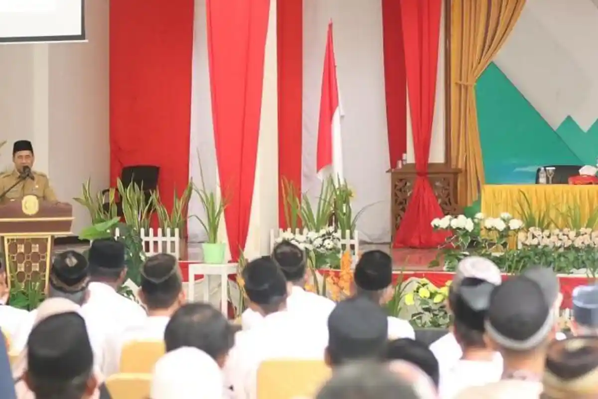 Buka Manasik Umroh Akbar Halmahera Timur, Ubaid Yakub: Jika Sudah Berniat, Jalankanlah