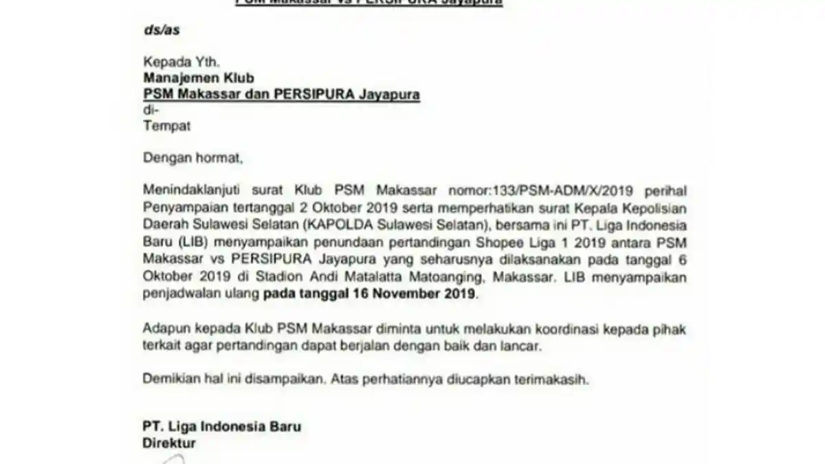 Laga PSM Versus Persipura di Stadion Mattoanging Ditunda