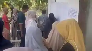 Massa-datangi-Kantor-Camat-Mutiara-Kabupaten-Pidie-Kamis-2632026.jpg