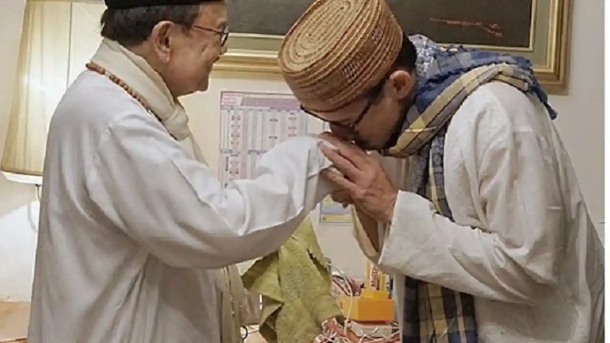 Sandi Sesalkan Lemahnya Ekonomi Indonesia Ikut Ditanggapi Netizen Pendukung Ahok