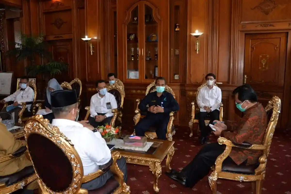 Bertemu Pjs Gubernur Jambi, Kepala BPOM Ungkap Persoalan Pengujian Swab, Ketersediaan Alat Disorot