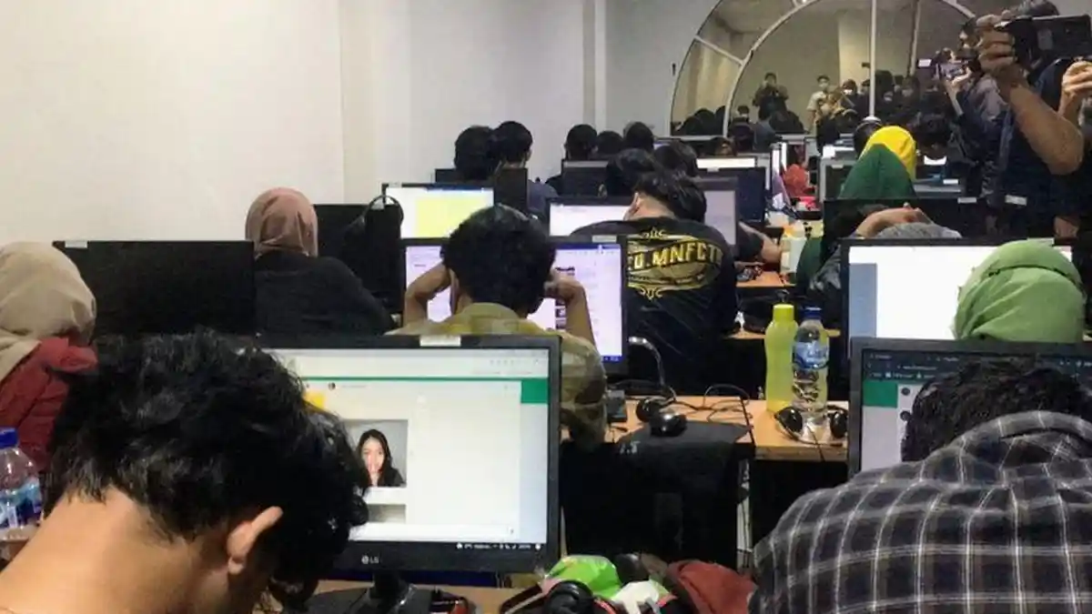 Cuma Digaji Rp 3 Juta, Seminggu Nggak Ada Libur: Saya Kapok Pak, Kerja di Kantor Pinjol!