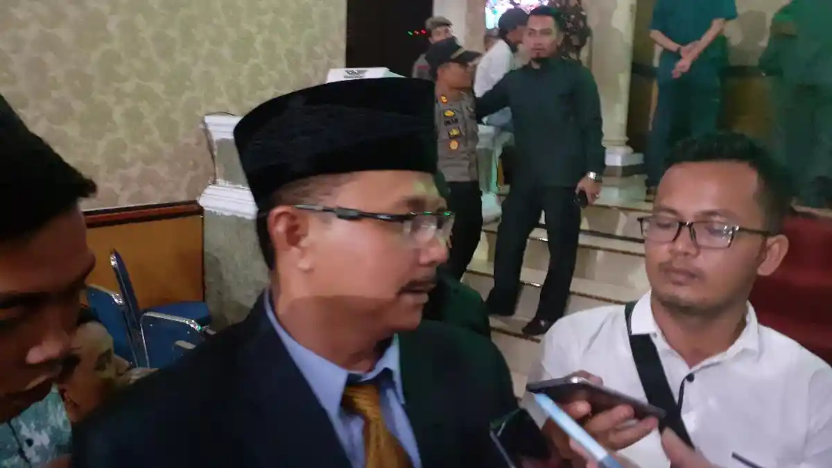 Resmi Jadi Pimpinan DPRD Sarolangun Sementara, Ini Tugas yang Segera Dilakukan