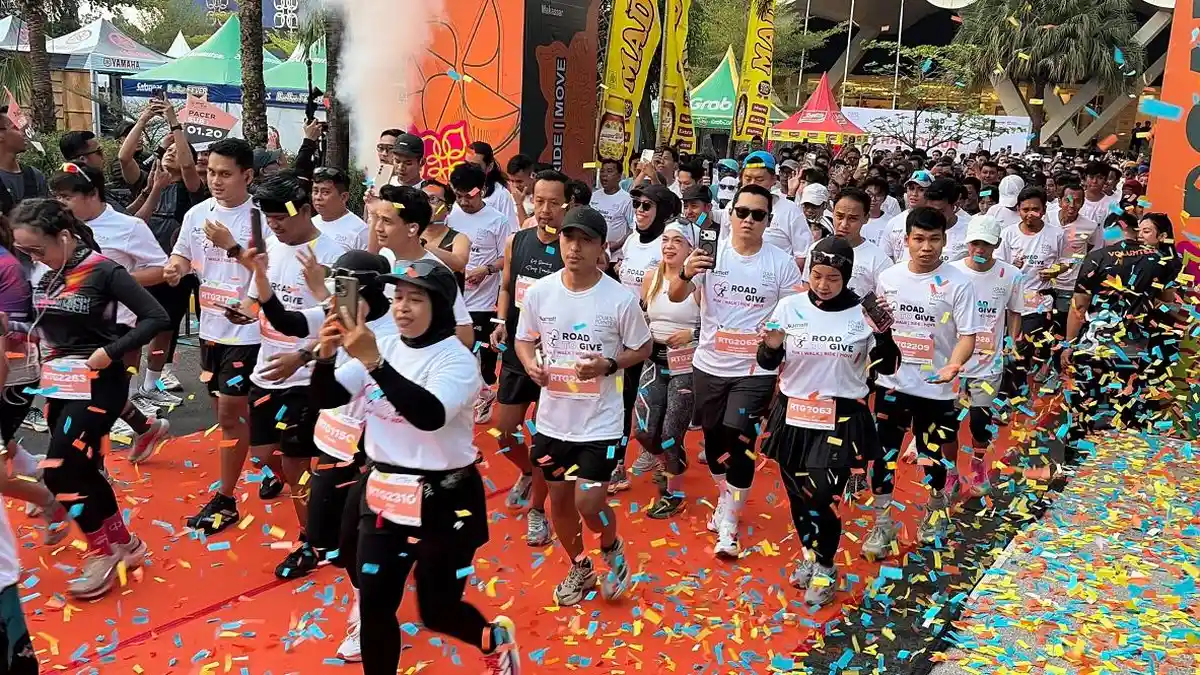900 Pelari Ramaikan Road to Give 2026 Four Points by Sheraton Makassar ...