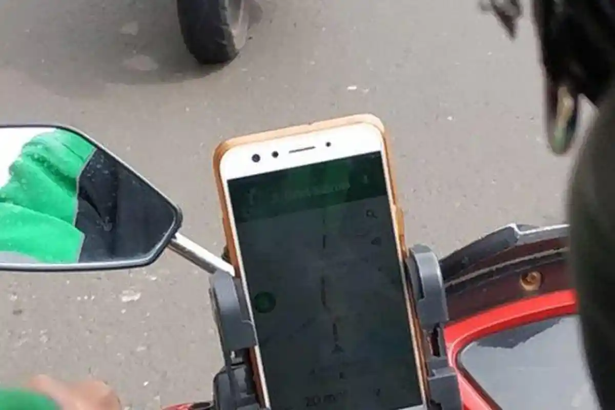 Prabowo Minta Aplikator Bayar THR ke Ojol, Pengamat: Bukan Karyawan, Tak Ada Kewajiban