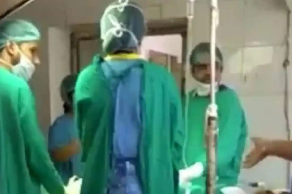 Dokter Sibuk Bertengkar Saat Melakukan Operasi Persalinan, Sang Bayi Dikabarkan Tewas!