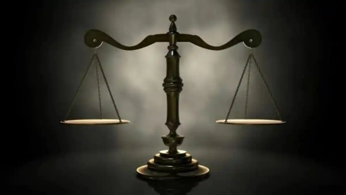 Ramalan Zodiak Libra Jumat 15 Desember 2023: Libra Berikan Energi Positif pada Semua Orang