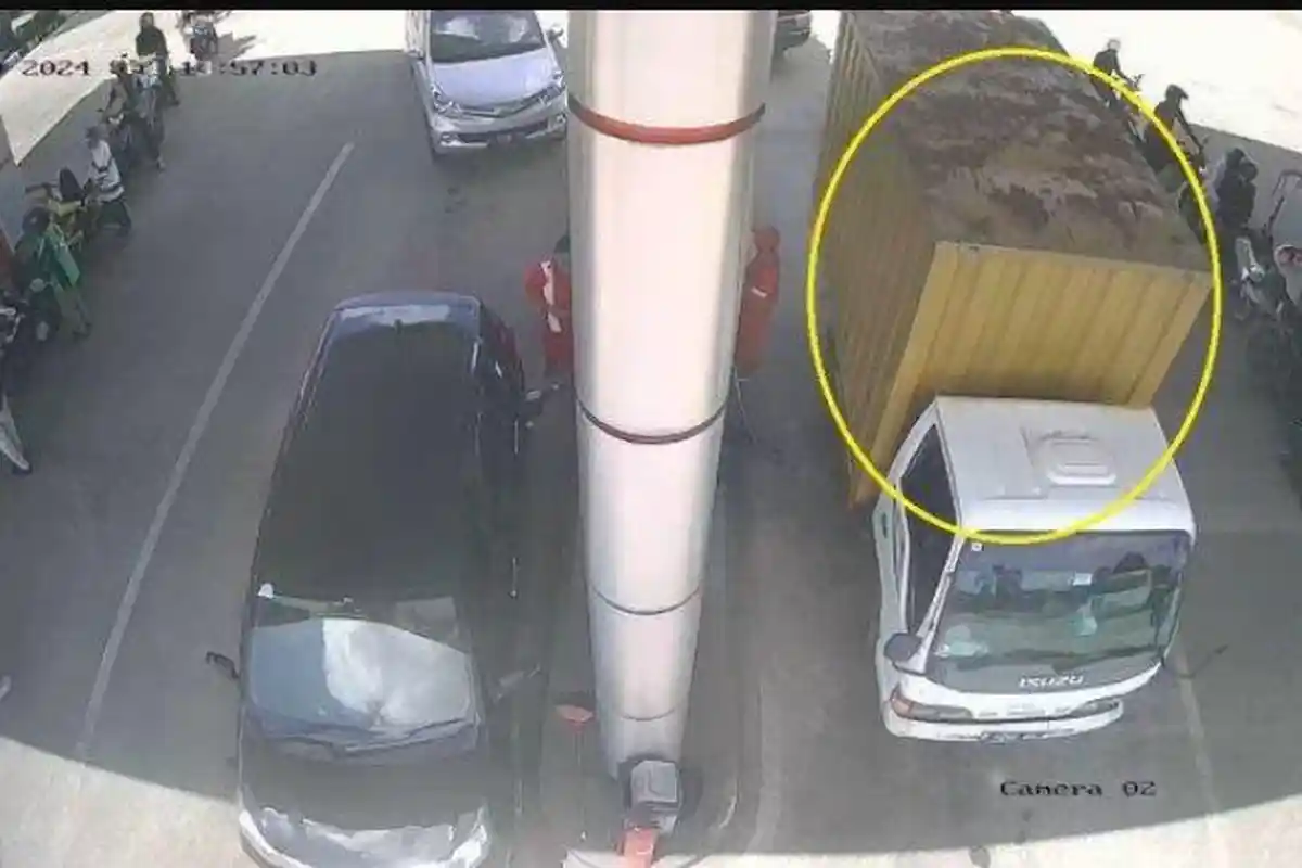 Modus Mobil Box Isi Solar 3.000 Liter di SPBU, Sogok Petugas Rp 30 Ribu hingga Tunjukkan Barcode
