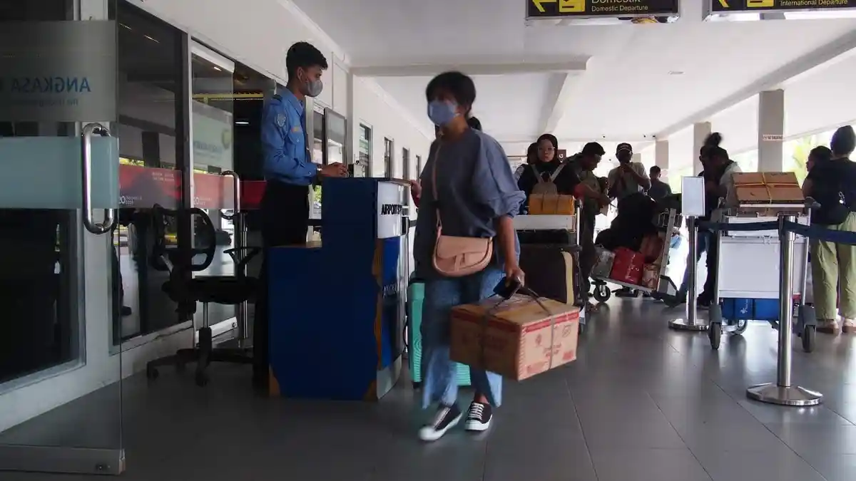 Pergerakan Penumpang di Bandara H AS Hanandjoeddin Belitung Masih Tinggi