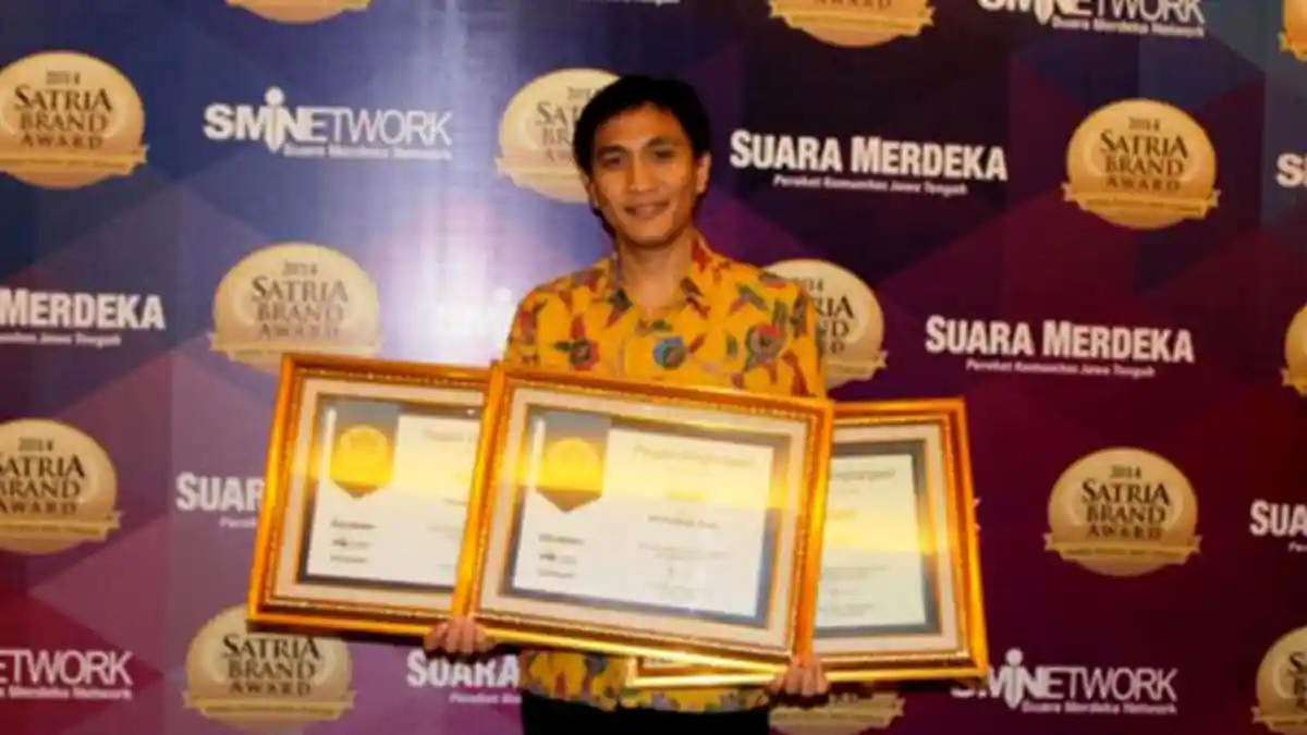 Sharp  Berhasil  Raih  Tiga  Penghargaan