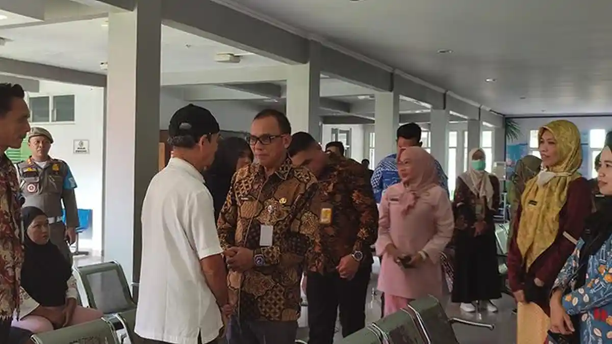 Bupati Belitung Soroti Lamanya Pelayanan RSUD, Djoni Alamsyah: Pasien Datang Pagi, Dilayani Sore