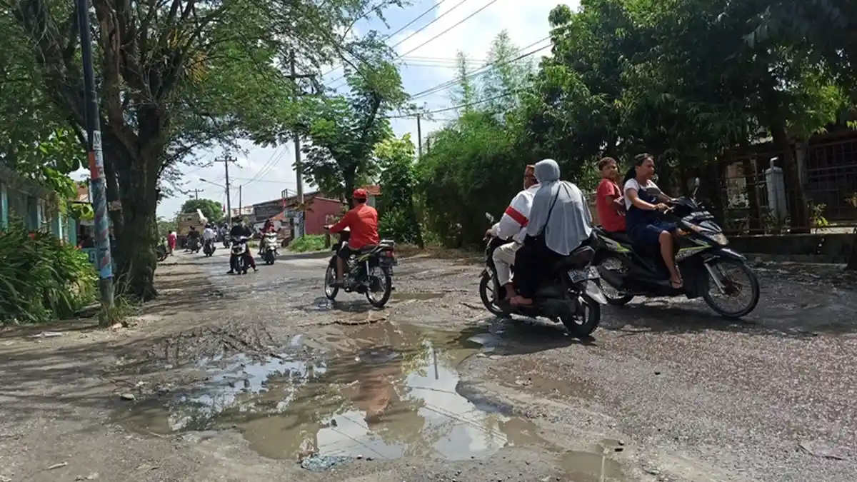 Rencana Pemeliharaan 200 Kilometer Jalan Tertunda, Pemko Medan Hanya Perbaiki 20 Kilometer