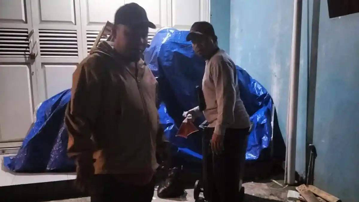 Razia Miras di Ternate, Polisi Temukan Cap Tikus dalam Tong Sampah