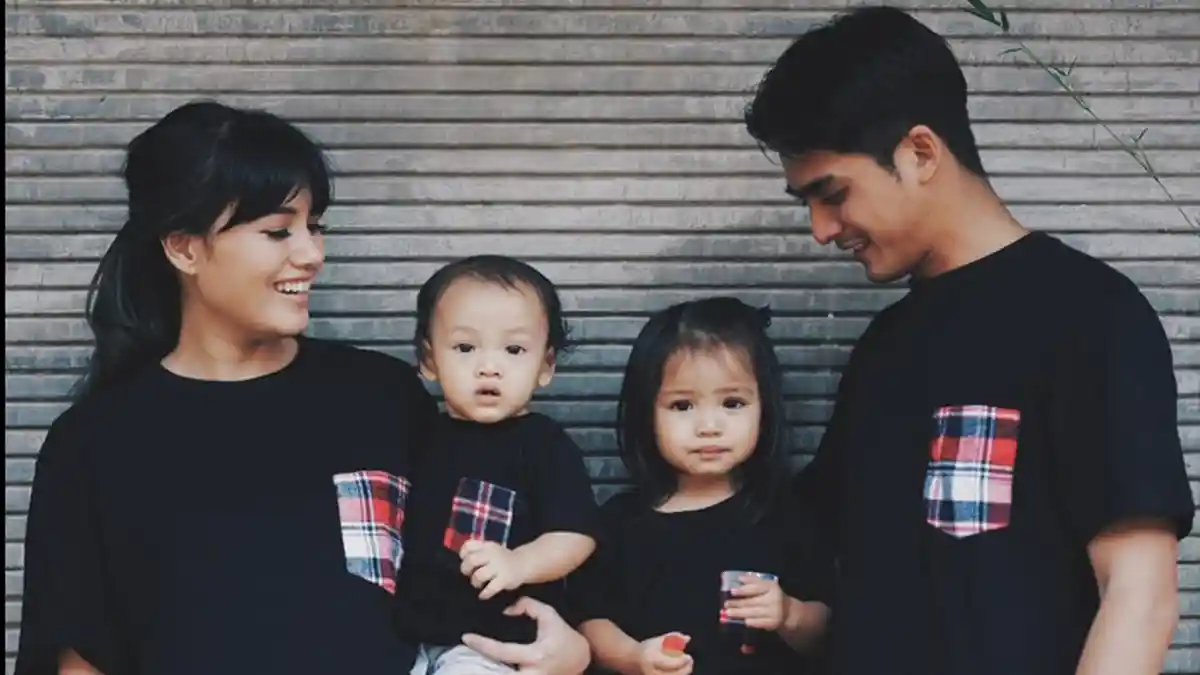 Ditanya Mengenai Repotnya Pergi Bareng Anak-anak, Begini Jawaban dari Herfiza
