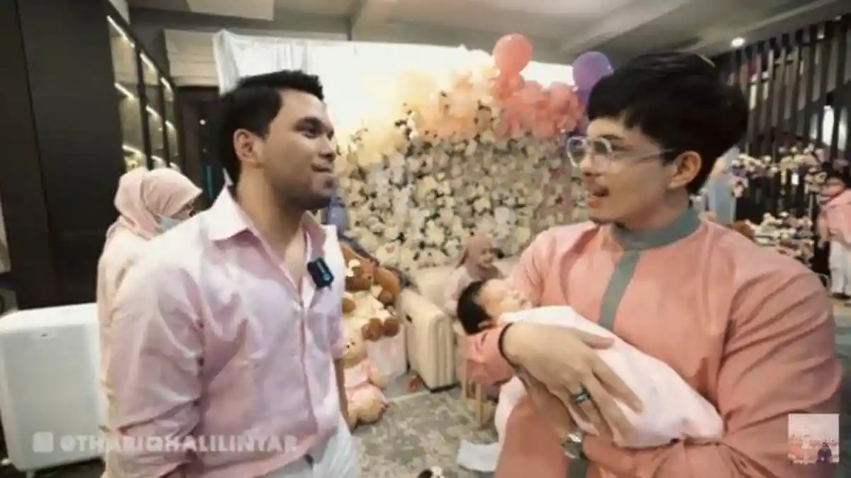 Beda Sikap Ameena saat Digendong Aurel dan Thoriq, Istri Atta Halilintar Komplain