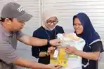 bulog_bantuan_pangan_klu_982872jpg.jpg