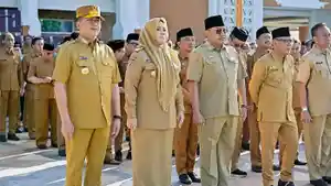 HARI-PERTAMA-KERJA-LALU-IQBAL.jpg