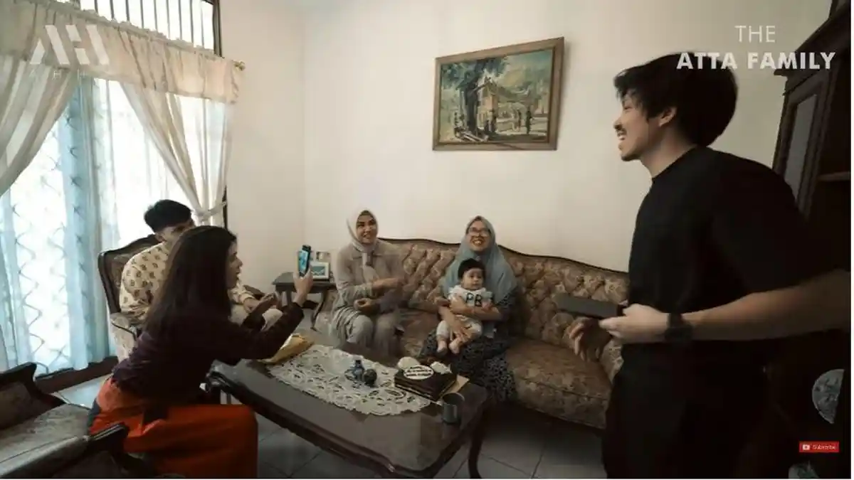 Nenek Atta Halilintar Lebih Bahagia Pangku Ameena Ketimbang Dapat Mobil Baru