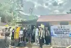 SALURKAN-AIR-BERSIH-Satlantas-Polres-Ende-menyalurkan-15000-liter-air-bersih-kepada-warga-RT-019.jpg