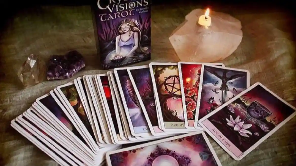 Horoskop Kartu Tarot 24 Oktober 2026: Saatnya Berbagi Beban Hidup