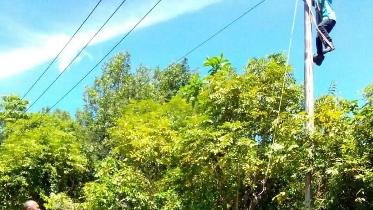 Pemko Sabang Perbaiki Lampu Jalan Hingga Ke Pelosok Pulau Weh