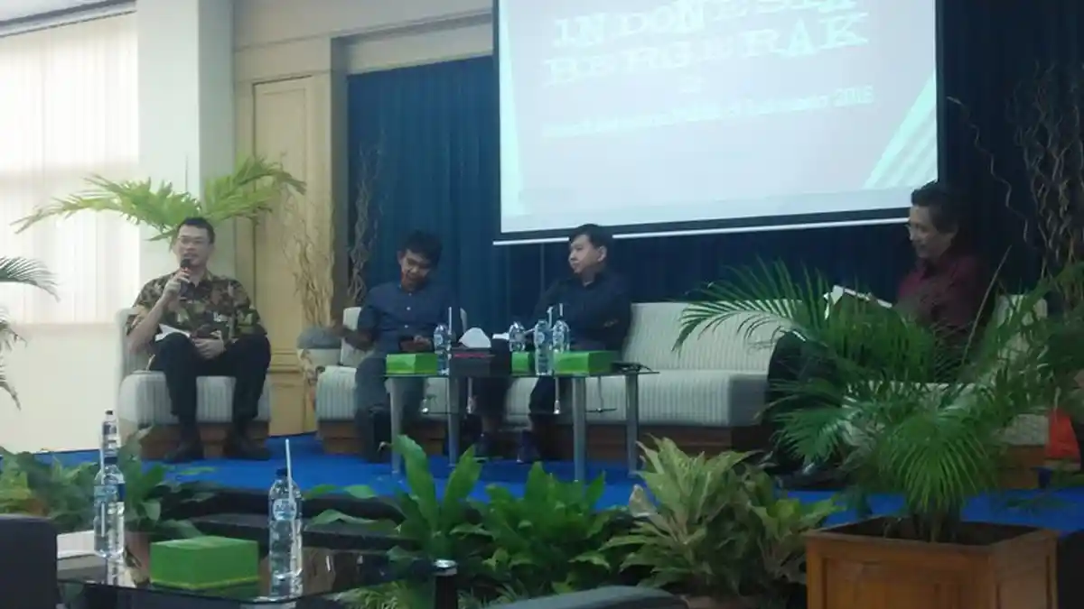 Peluncuran buku: Indonesia Bergerak 2 : Mozaik Kebijakan Publik di Indonesia 2016