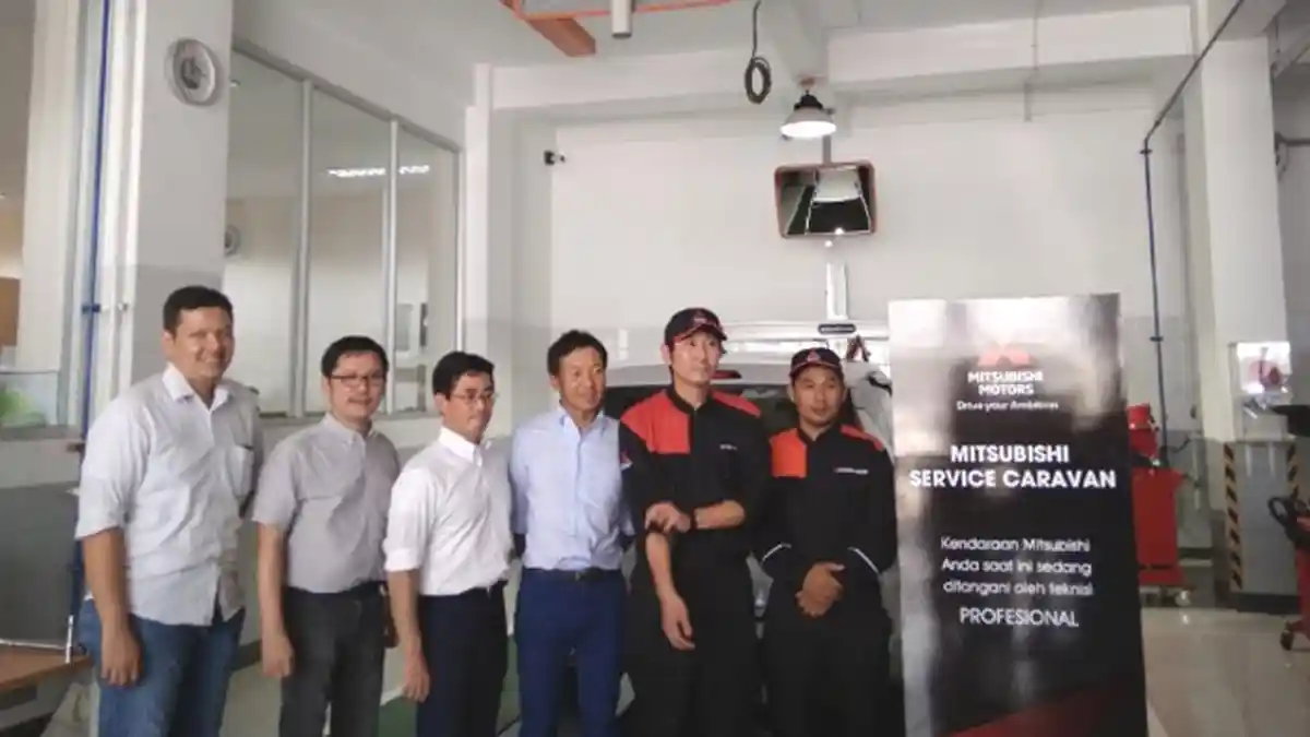 Konsultasi dan Check Up Mobil Mitsubishi Langsung dengan Teknisi dari Jepang
